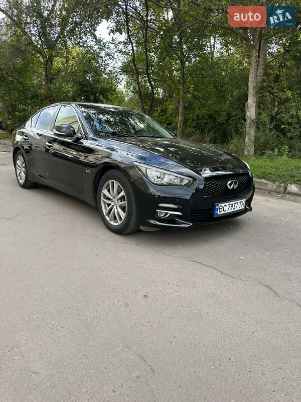Седан Infiniti Q50 2016 в Львове