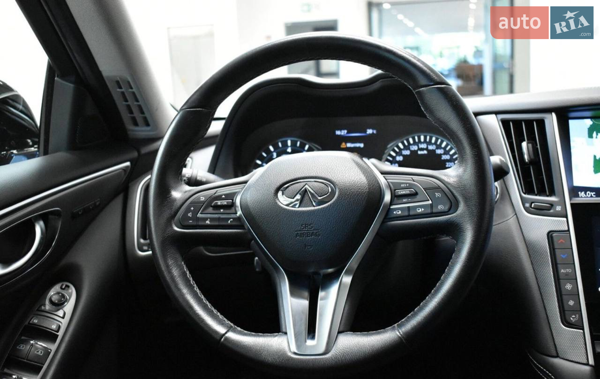 2017 Infiniti Q50 - мініатюра 9