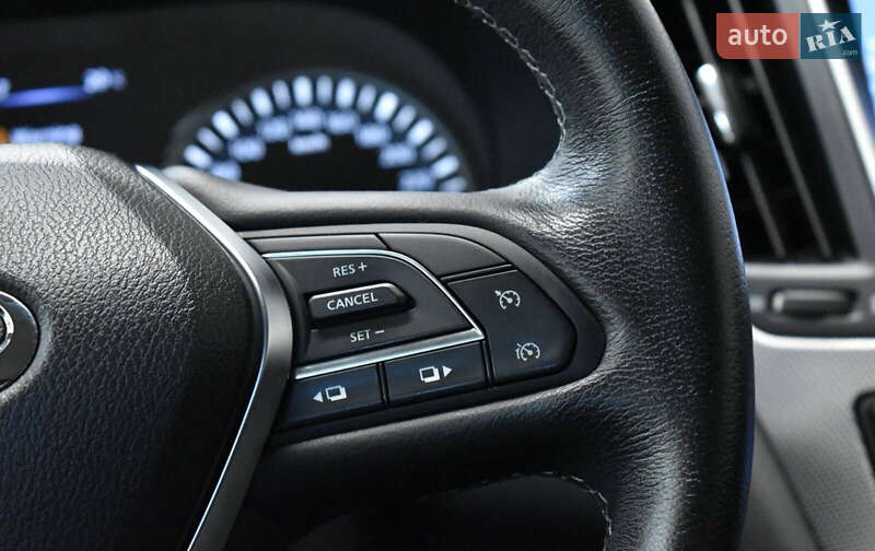 Седан Infiniti Q50 2017 в Одесі