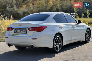 Седан Infiniti Q50 2016 в 