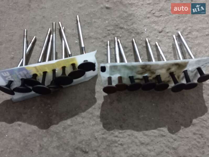 Седан Infiniti Q50 2016 в Києві