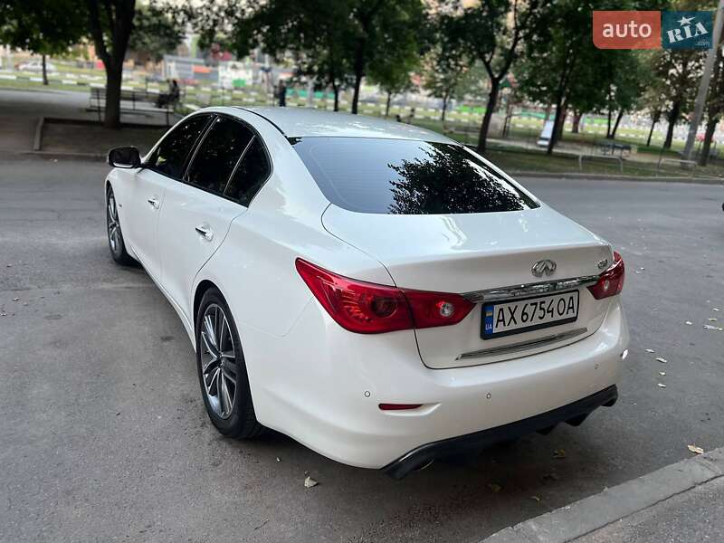 Седан Infiniti Q50 2015 в Харькове фото 6 Седан Infiniti Q50 2015 в Харькове