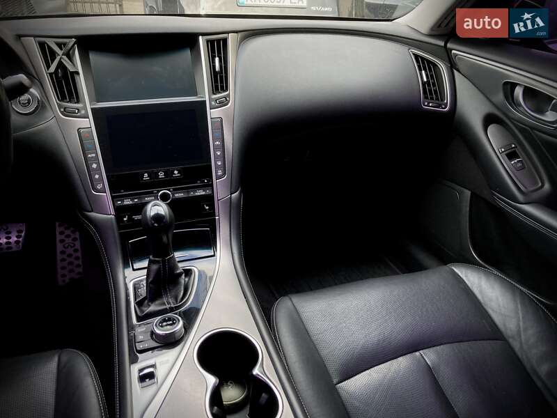 Седан Infiniti Q50 2014 в Киеве фото 15 Седан Infiniti Q50 2014 в Киеве