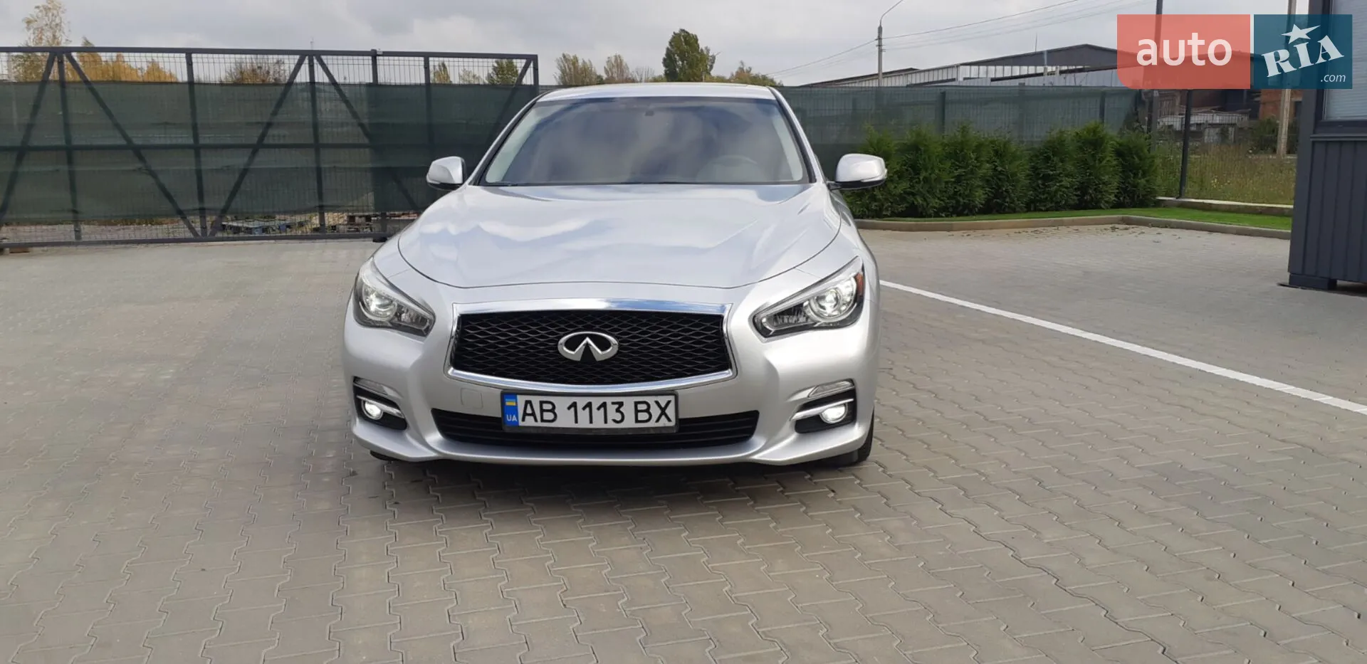 2017 Infiniti Q50 - мініатюра 2