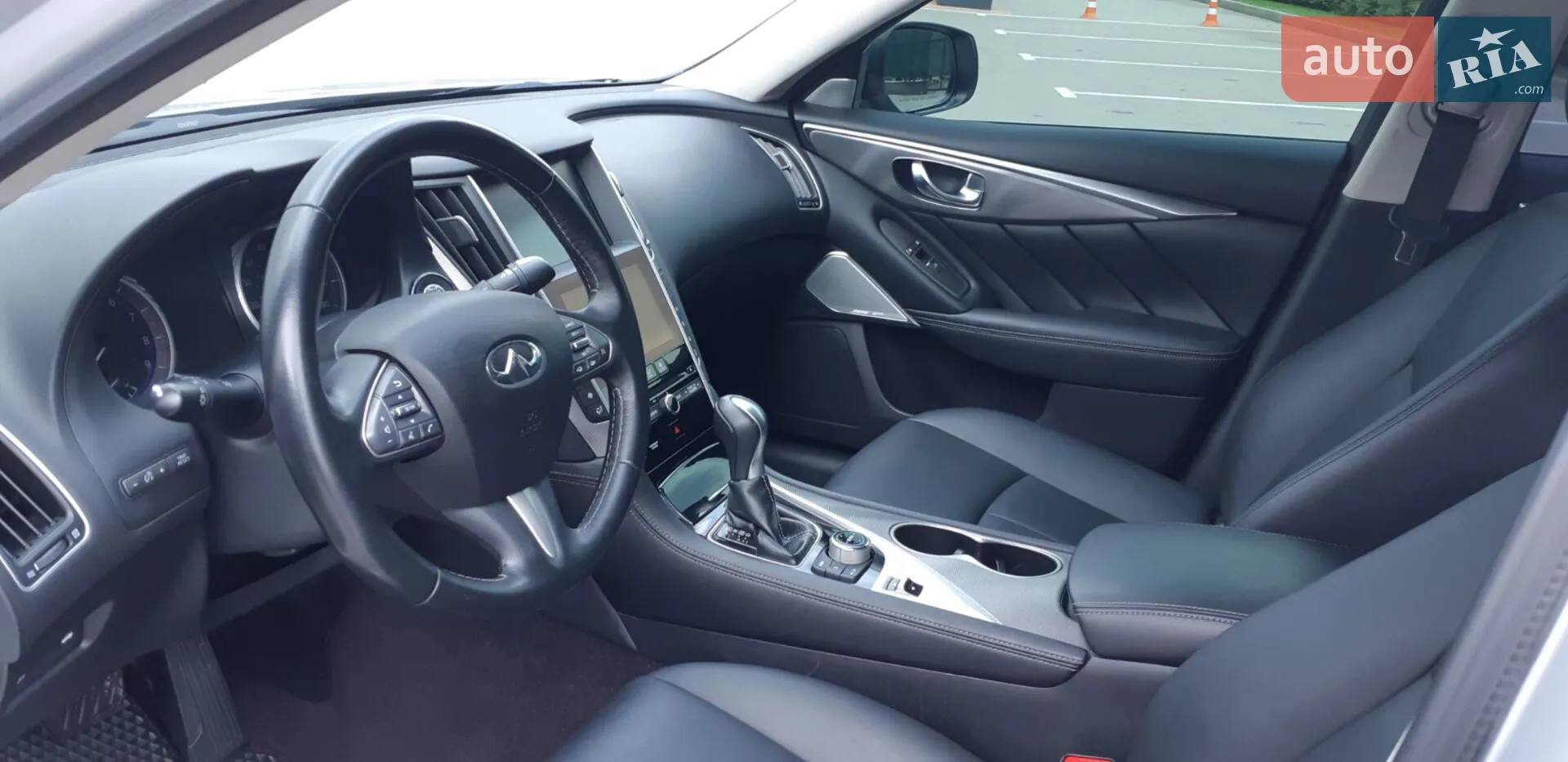2017 Infiniti Q50 - мініатюра 13