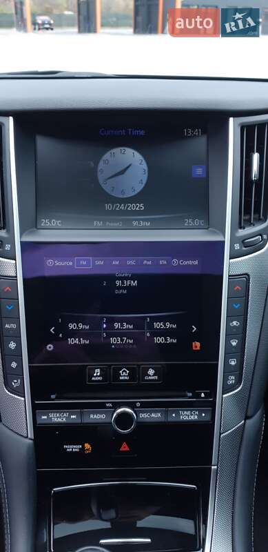 Седан Infiniti Q50 2017 в Вінниці