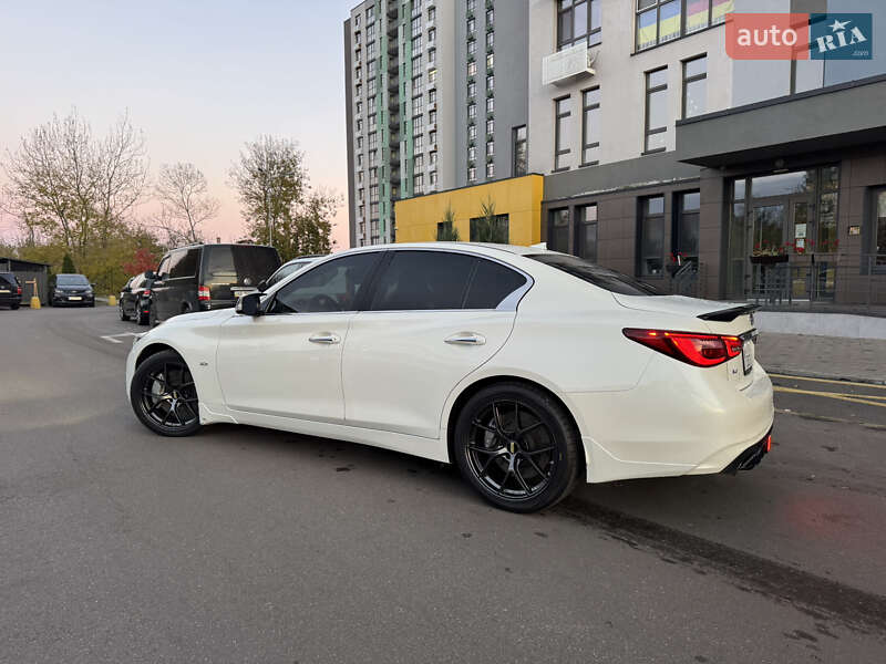 Седан Infiniti Q50 2017 в Києві