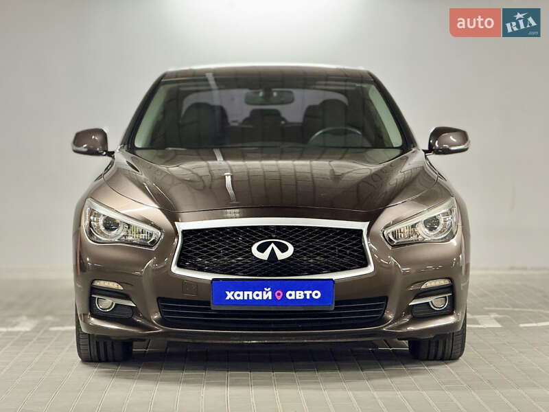 Седан Infiniti Q50 2017 в Киеве