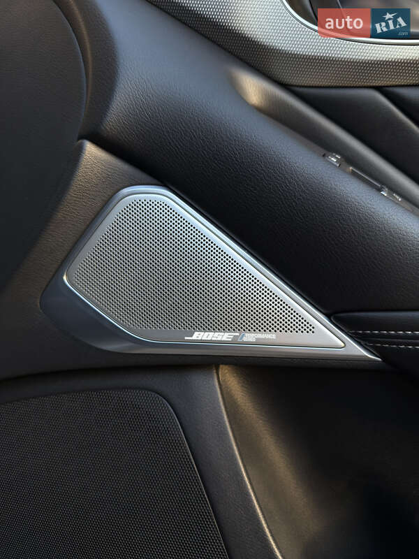 Седан Infiniti Q50 2019 в Киеве