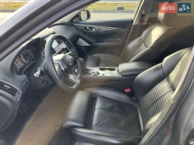 Седан Infiniti Q50 2017 в Киеве фото 23 Седан Infiniti Q50 2017 в Киеве