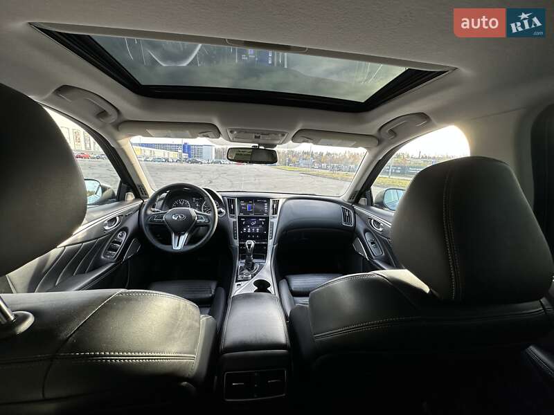 Седан Infiniti Q50 2017 в Киеве фото 29 Седан Infiniti Q50 2017 в Киеве