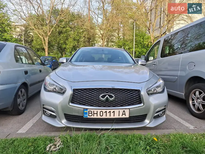 Infiniti Q50