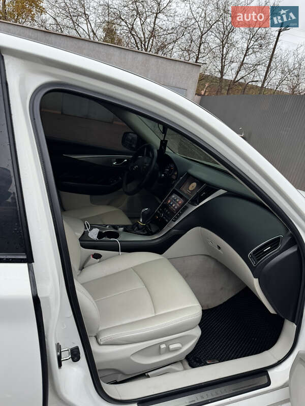 Седан Infiniti Q50 2015 в Кривом Роге фото 8 Седан Infiniti Q50 2015 в Кривом Роге