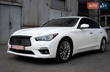 Седан Infiniti Q50 2020 в Львове