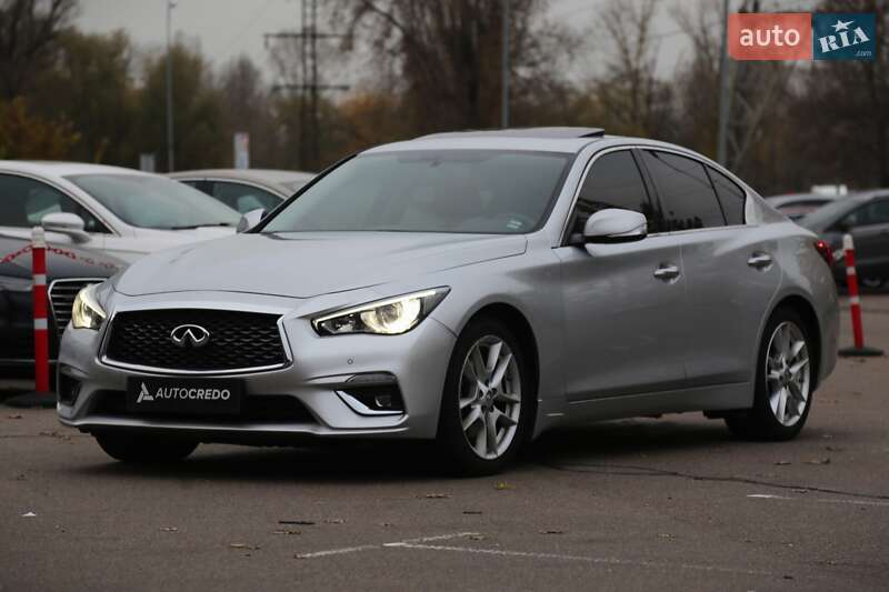 Седан Infiniti Q50 2017 в Києві