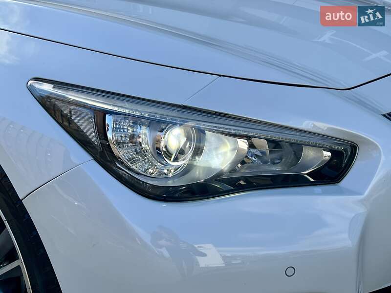 Седан Infiniti Q50 2016 в Харькове фото 3 Седан Infiniti Q50 2016 в Харькове