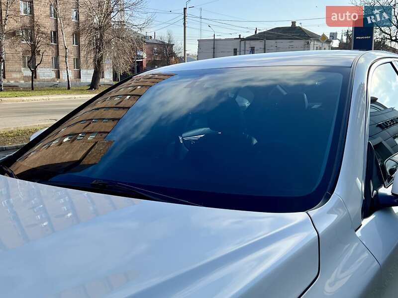 Седан Infiniti Q50 2016 в Харькове фото 14 Седан Infiniti Q50 2016 в Харькове