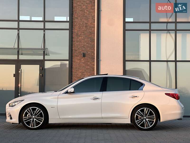 Седан Infiniti Q50 2016 в Тернополе фото 18 Седан Infiniti Q50 2016 в Тернополе