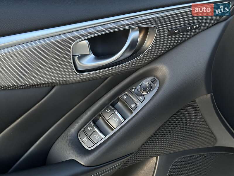 Седан Infiniti Q50 2016 в Тернополе фото 45 Седан Infiniti Q50 2016 в Тернополе