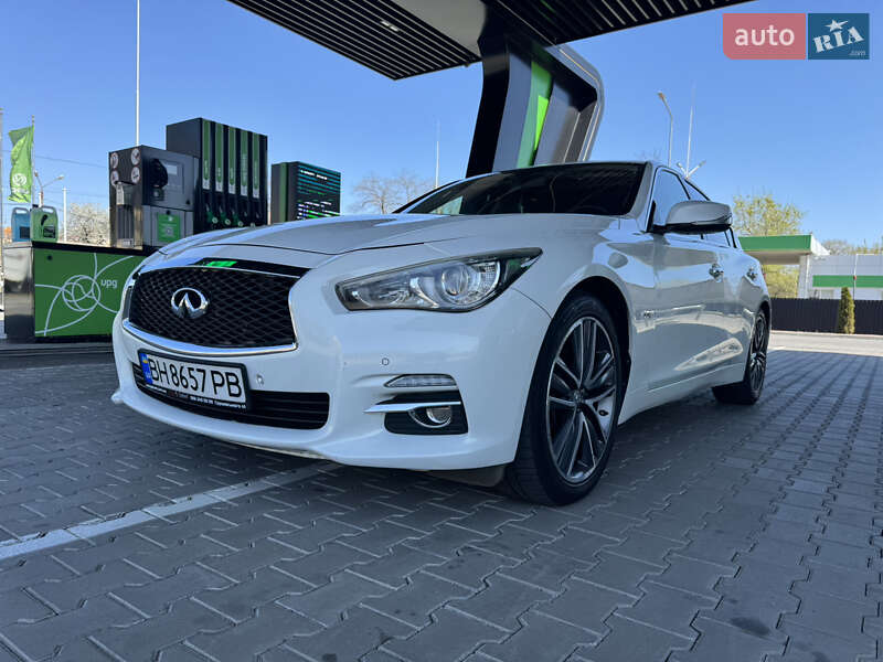 Седан Infiniti Q50 2015 в Одессе фото 3 Седан Infiniti Q50 2015 в Одессе