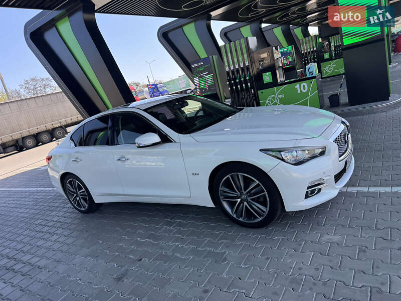 Седан Infiniti Q50 2015 в Одессе фото 9 Седан Infiniti Q50 2015 в Одессе