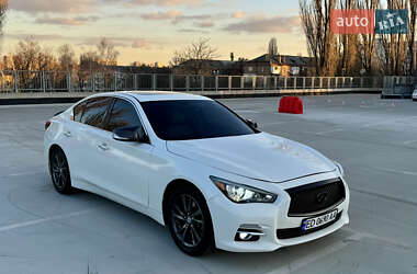 Седан Infiniti Q50 2016 в Киеве