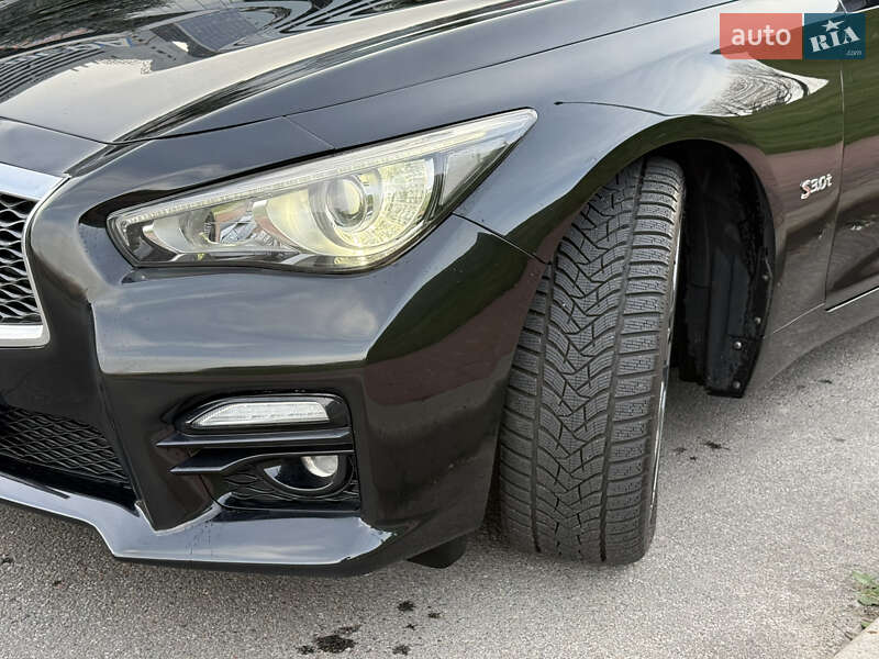 Седан Infiniti Q50 2016 в Киеве