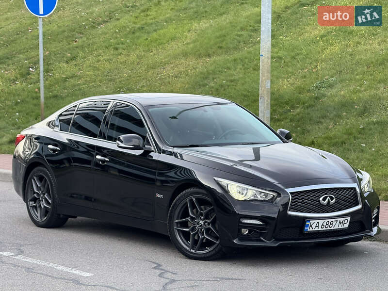 Седан Infiniti Q50 2016 в Киеве