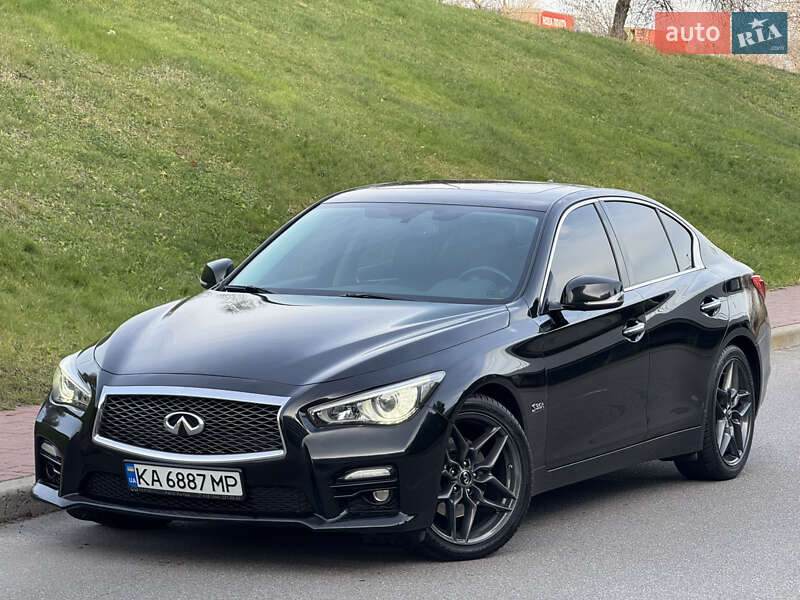 Седан Infiniti Q50 2016 в Киеве