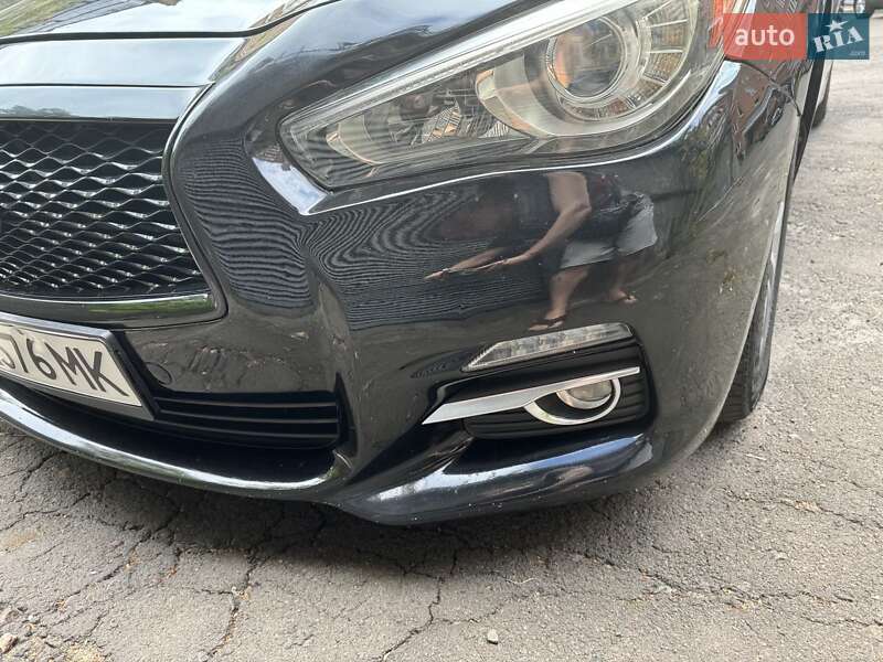 Седан Infiniti Q50 2015 в Києві