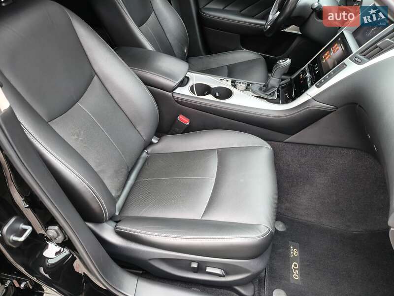 Седан Infiniti Q50 2020 в Ивано-Франковске