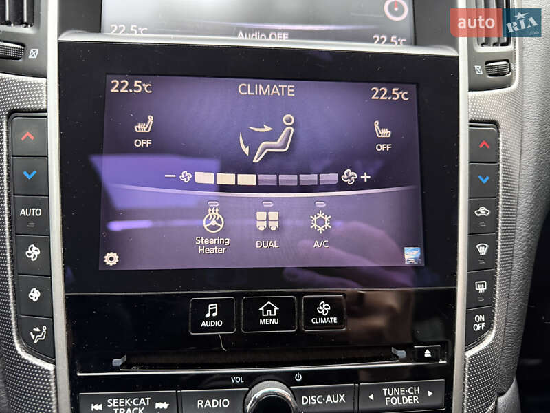 Седан Infiniti Q50 2014 в Киеве