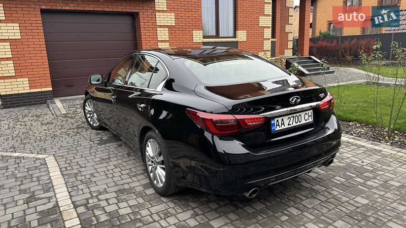 Седан Infiniti Q50 2021 в Киеве