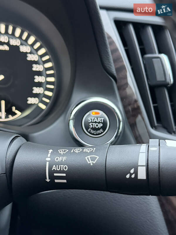 Седан Infiniti Q50 2019 в Киеве фото 54 Седан Infiniti Q50 2019 в Киеве