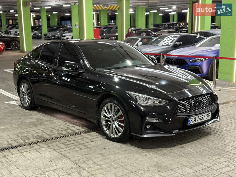 Седан Infiniti Q50 2018 в Киеве