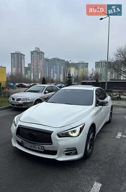 Седан Infiniti Q50 2016 в Киеве