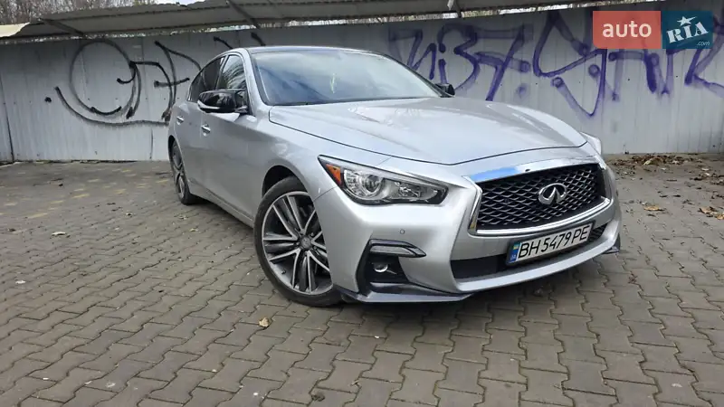 Infiniti Q50