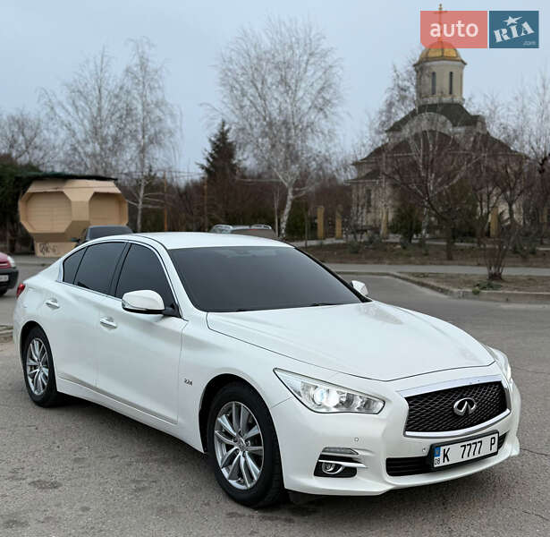 Седан Infiniti Q50 2014 в Львові фото 2 Седан Infiniti Q50 2014 в Львові