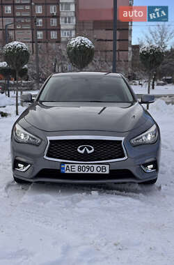 Седан Infiniti Q50 2017 в Днепре