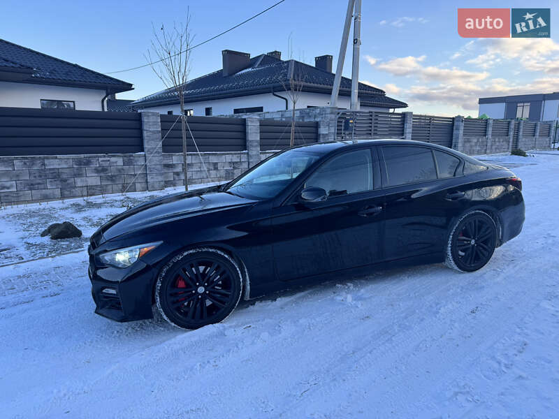 Седан Infiniti Q50 2013 в Рівному