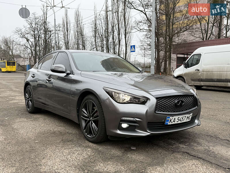 Infiniti Q50 2014