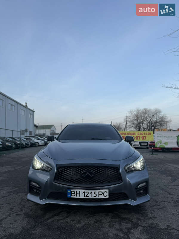 Infiniti Q50 2016