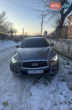 Седан Infiniti Q50 2014 в Белгороде-Днестровском