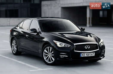 Седан Infiniti Q50 2014 в Киеве
