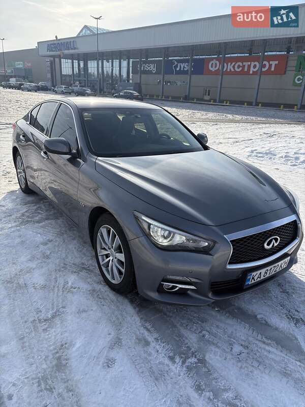 Infiniti Q50 2014