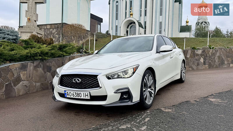 Infiniti Q50 2017