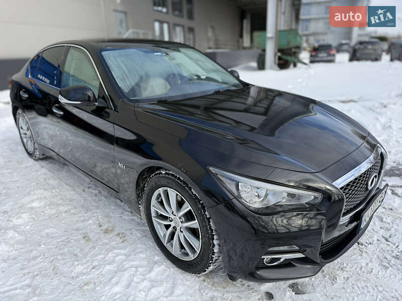 Седан Infiniti Q50 2017 в Киеве