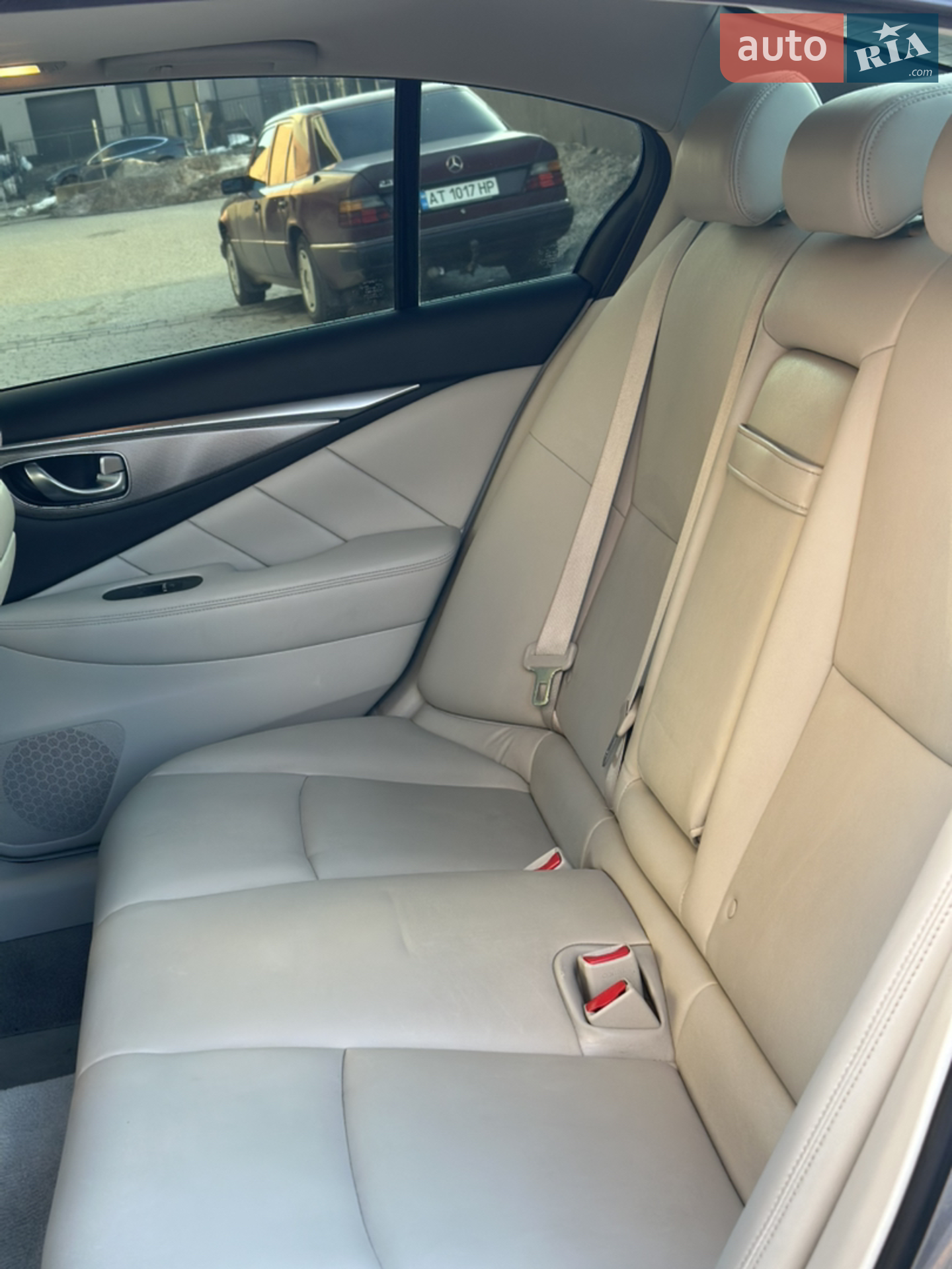 2015 Infiniti Q50 - мініатюра 41