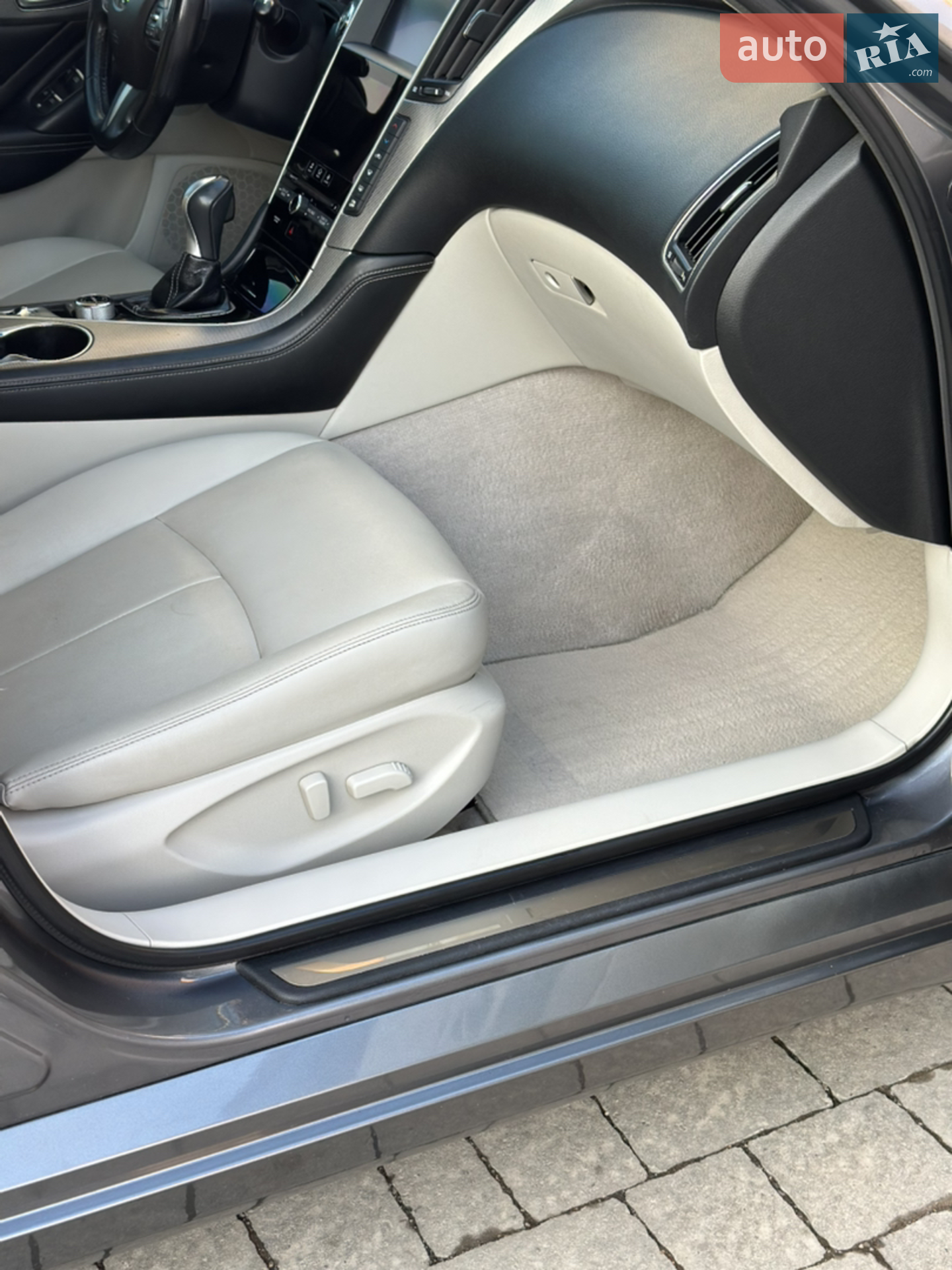 2015 Infiniti Q50 - мініатюра 48