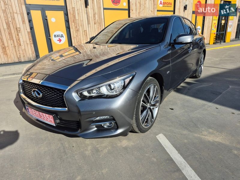 Infiniti Q50 2015